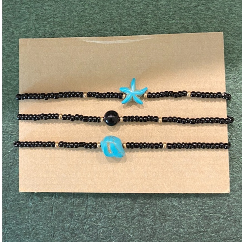 Turquoise ad black Beaded Anklet Set